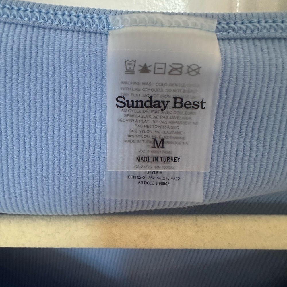 Sunday Best blue crop top size M - Picture 3 of 3